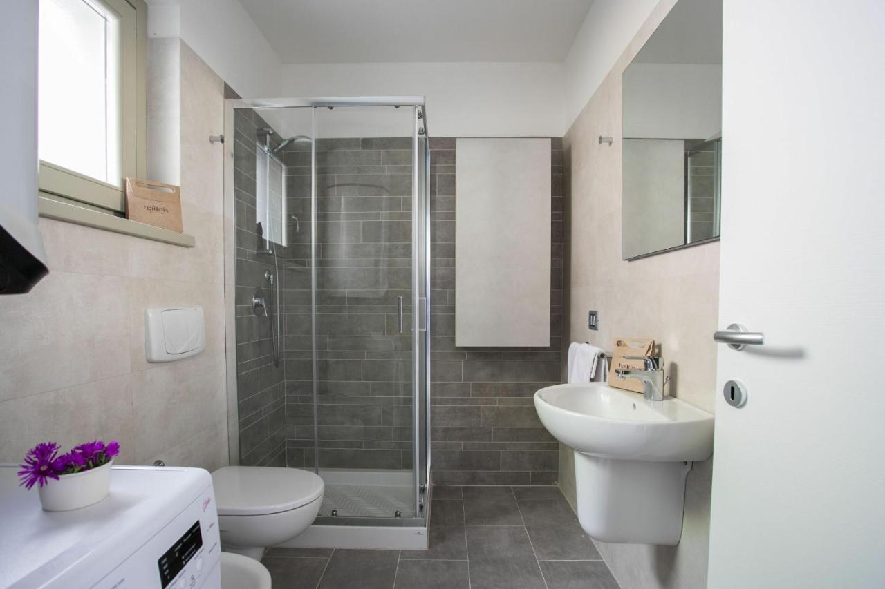 Raffaello Residenza Borgo Degli Artisti 2 Parzanica Exterior foto